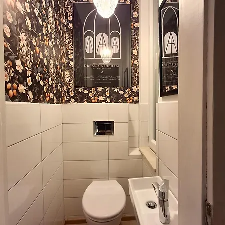 Apartament In Art Quarter