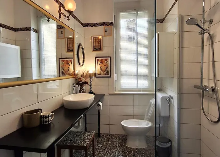 Apartment In Art Quarter *