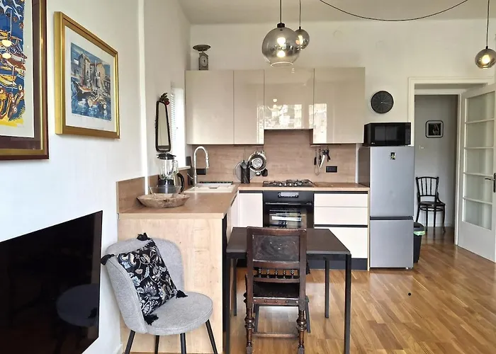 In Art Quarter Apartment